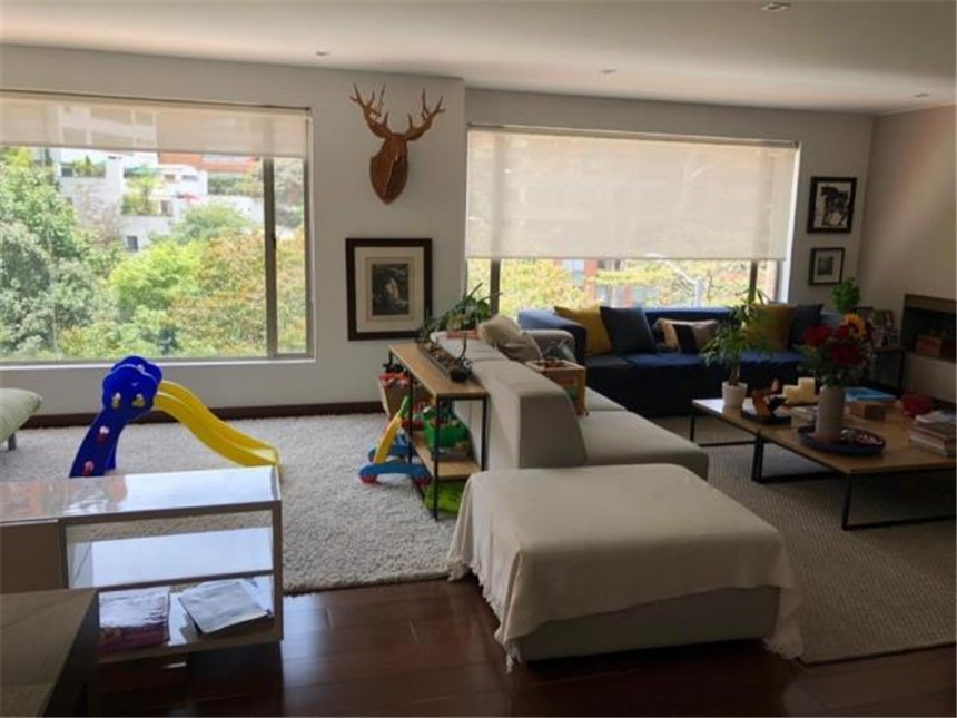 Apartamento en venta en Los Rosales, Bogotá · foto 2 de 17