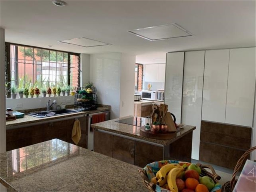 Apartamento de 3 alcobas en venta en Chapinero, Bogotá, 158 m² · foto 10 de 24