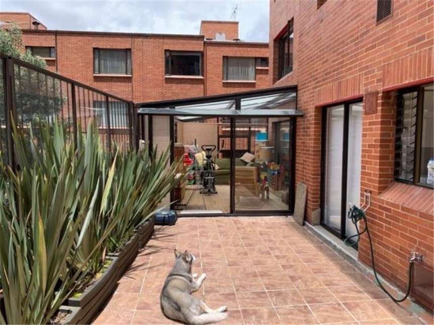 Apartamento de 3 alcobas en venta en Chapinero, Bogotá, 158 m² · foto 2 de 24