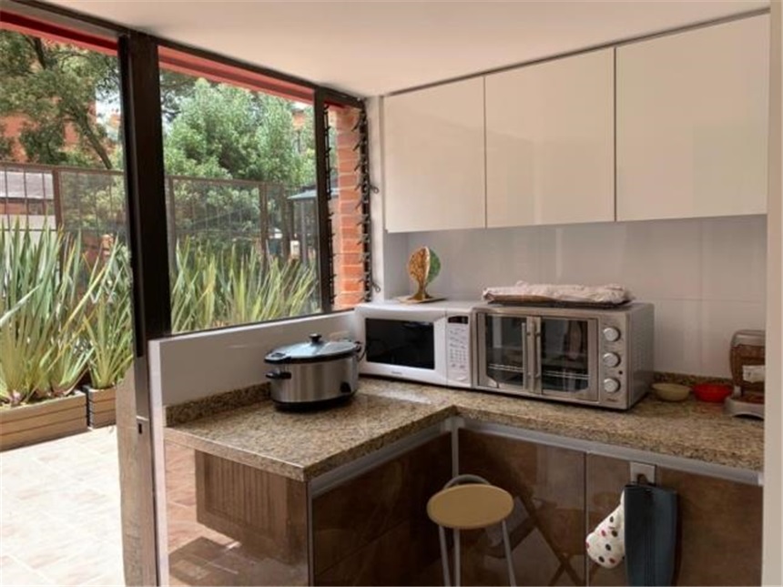 Apartamento de 3 alcobas en venta en Chapinero, Bogotá, 158 m² · foto 7 de 24
