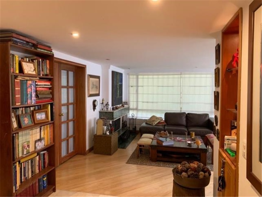 Apartamento de 3 alcobas en venta en Chapinero, Bogotá, 158 m² · foto 21 de 24