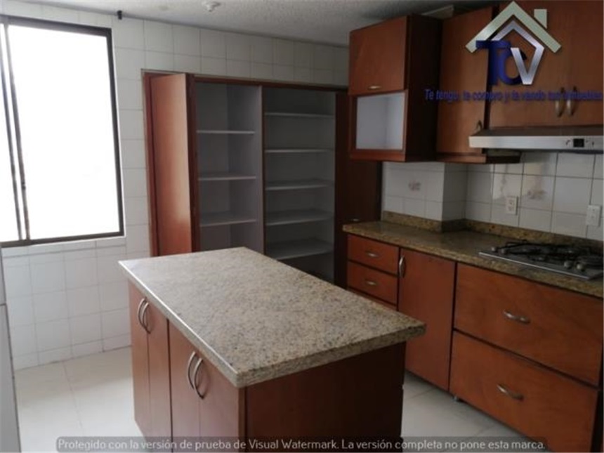 Apartamento de 3 alcobas en venta en Sotomayor, Bucaramanga, 270 m² · foto 2 de 20