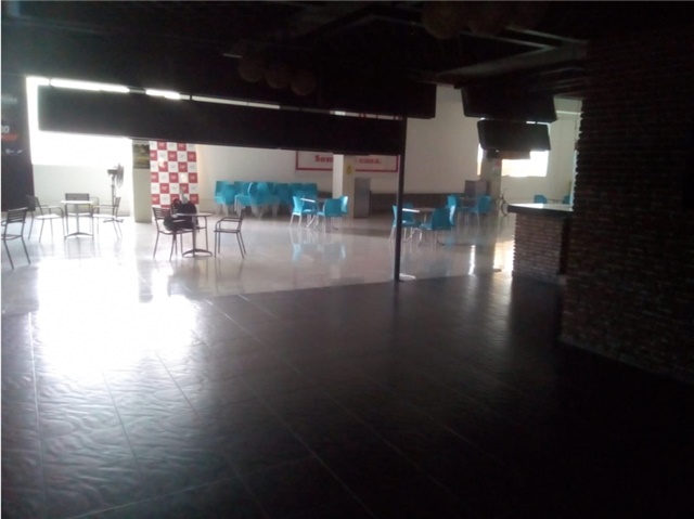 Local en Arriendo - Vista 3