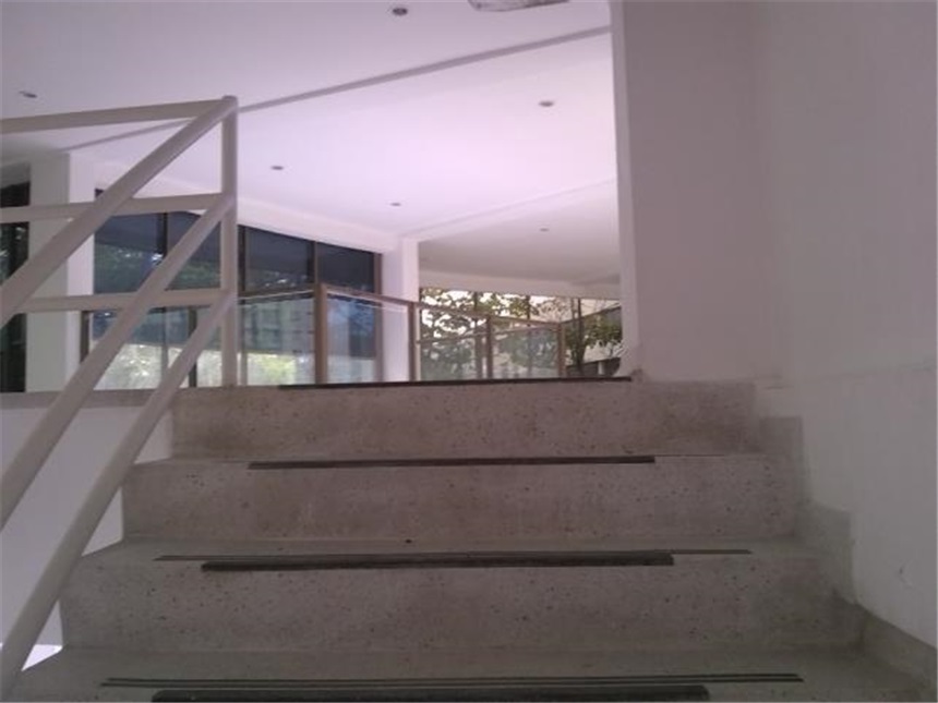 Edificio en Arriendo - Vista 4