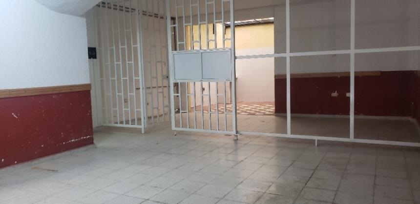 Casa en venta en La Riviera, Bogotá · foto 3 de 24
