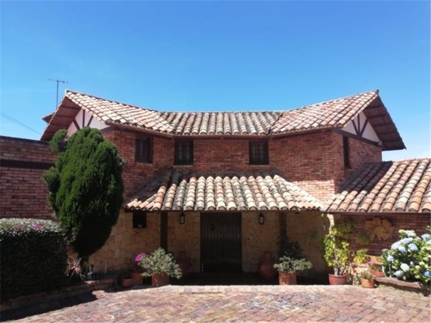 Casa en venta en Altos De Yerbabuena, Chía · foto 11 de 24