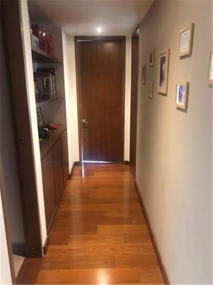 Apartamento en venta en Los Rosales, Bogotá · foto 11 de 17