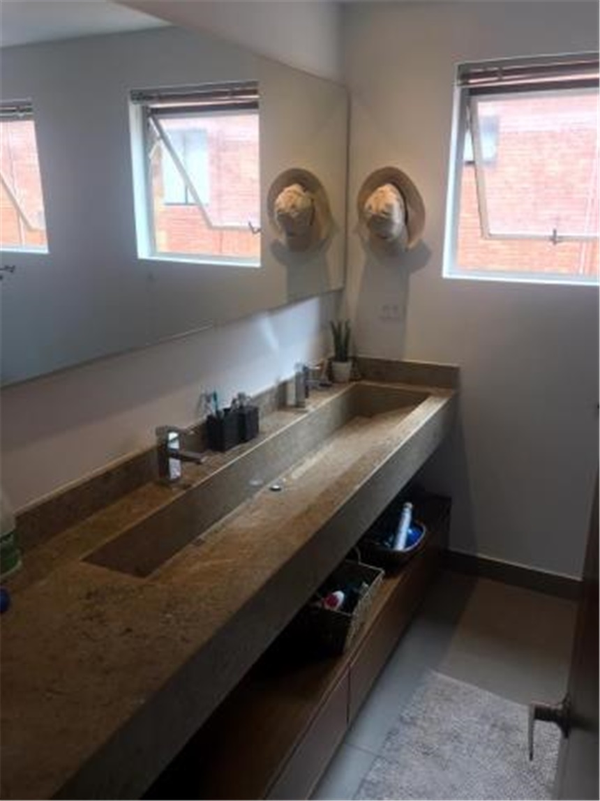 Apartamento en venta en Los Rosales, Bogotá · foto 13 de 17