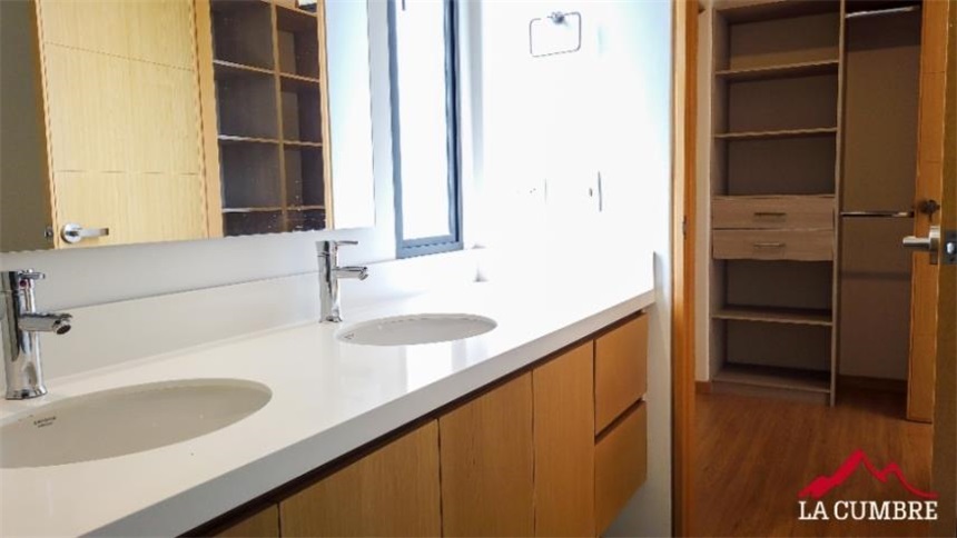 Apartamento en venta en El Poblado, Medellín · foto 14 de 15