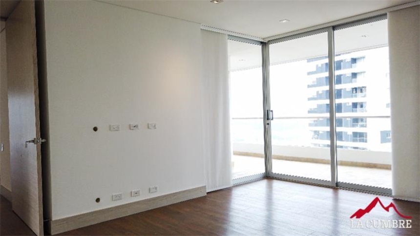 Apartamento en arriendo en El Poblado, Medellín · foto 14 de 15