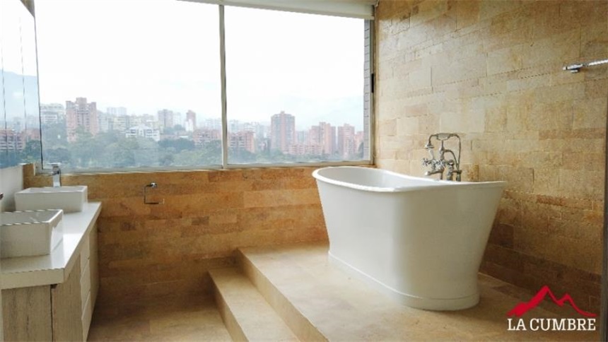 Apartamento en arriendo en El Poblado, Medellín · foto 11 de 15