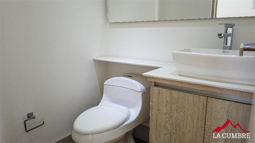 Apartamento en arriendo en El Poblado, Medellín · foto 8 de 15