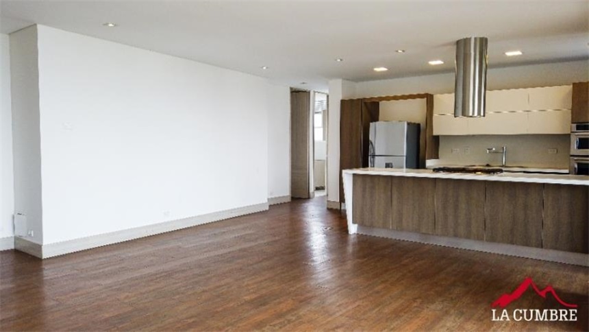 Apartamento en arriendo en El Poblado, Medellín · foto 4 de 15