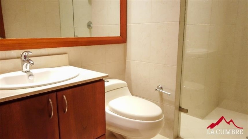 Apartamento en venta en El Poblado, Medellín · foto 21 de 24