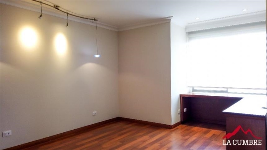 Apartamento en venta en El Poblado, Medellín · foto 15 de 24