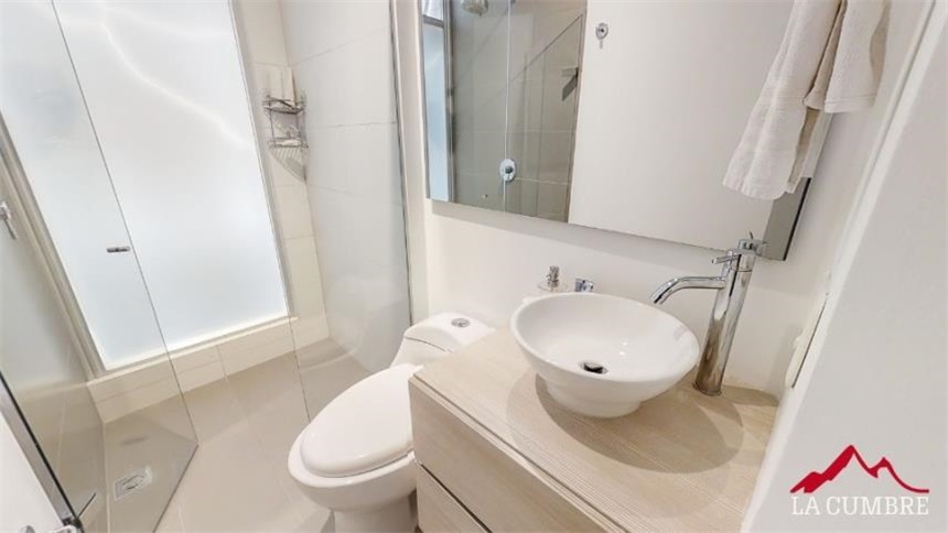Casa de 4 alcobas en venta en Loma El Atravesado, Envigado, 213 m² · foto 21 de 24