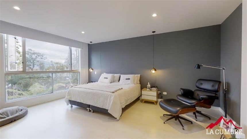 Casa de 4 alcobas en venta en Loma El Atravesado, Envigado, 213 m² · foto 14 de 24