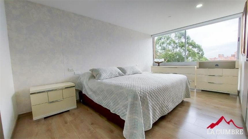 Apartamento en venta en Loma Del Chocho, Envigado · foto 10 de 13