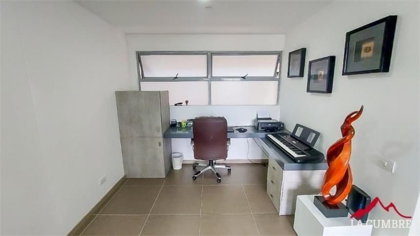 Apartamento en venta en Loma Del Chocho, Envigado · foto 4 de 13