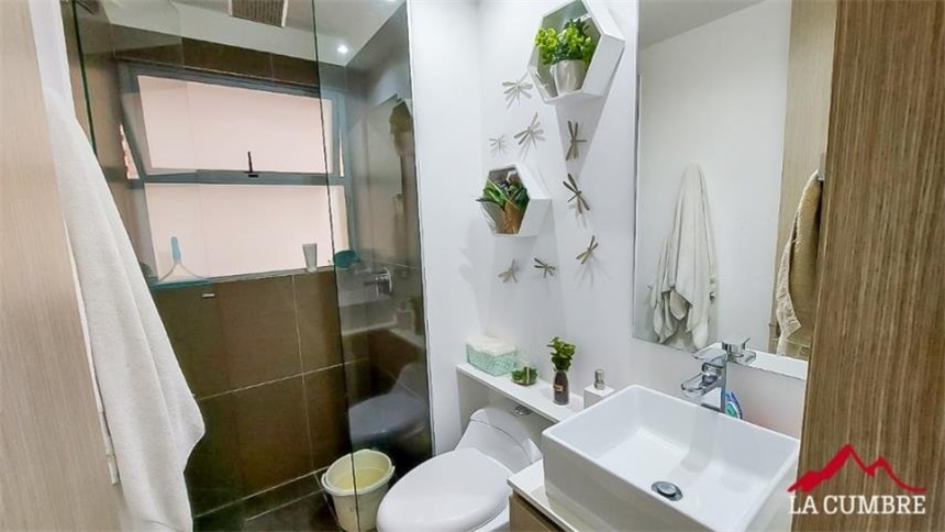 Apartamento en venta en Loma Del Chocho, Envigado · foto 9 de 13