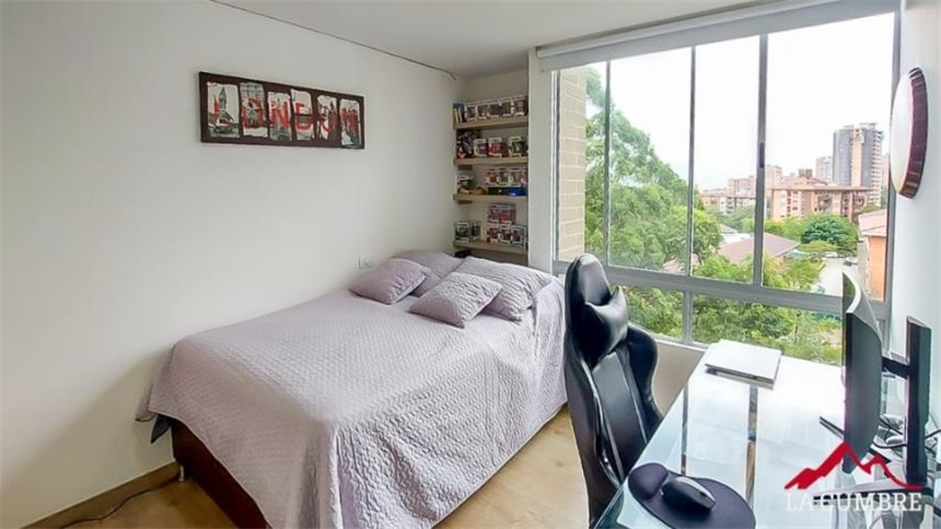 Apartamento en venta en Loma Del Chocho, Envigado · foto 12 de 13