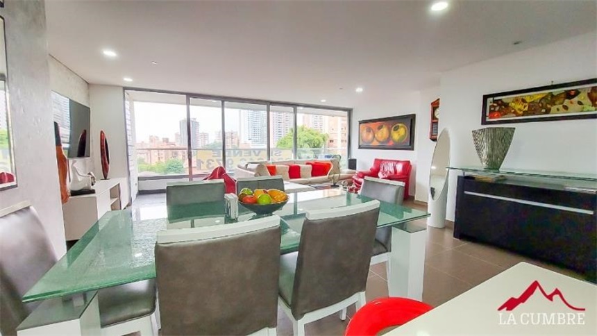 Apartamento en venta en Loma Del Chocho, Envigado · foto 2 de 13