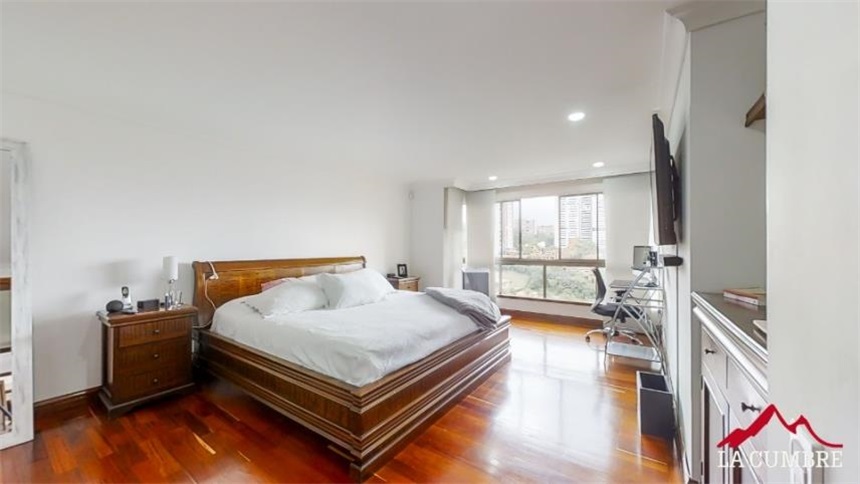 Apartamento en venta en El Poblado, Medellín · foto 21 de 24