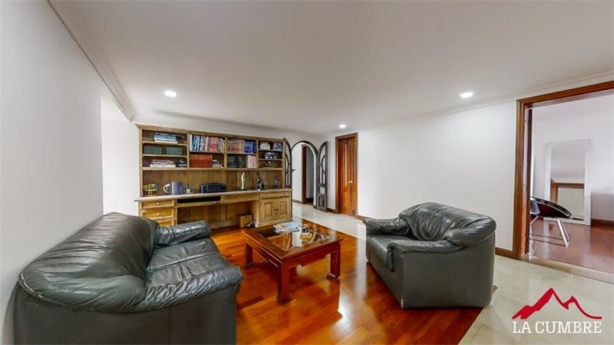 Apartamento en venta en El Poblado, Medellín · foto 13 de 24