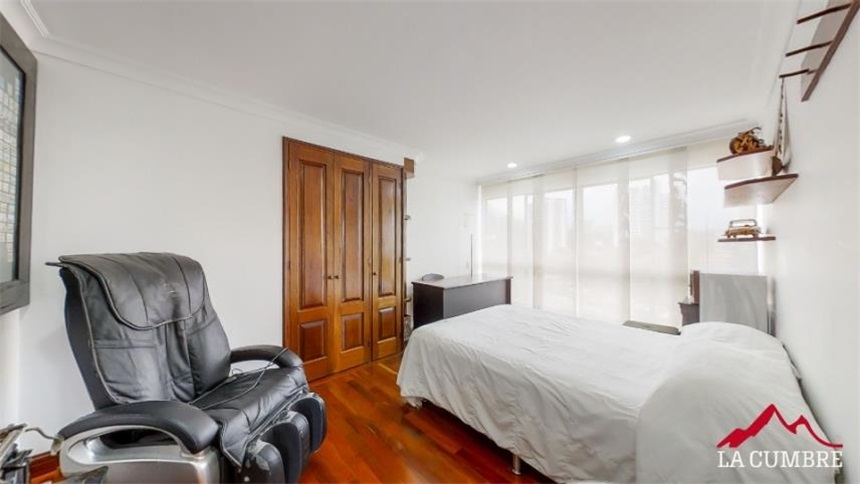 Apartamento en venta en El Poblado, Medellín · foto 14 de 24