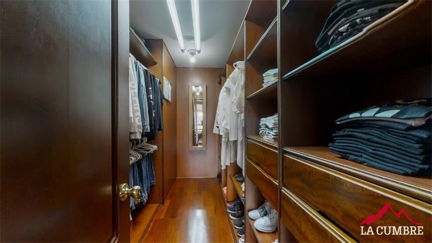 Apartamento en venta en El Poblado, Medellín · foto 24 de 24