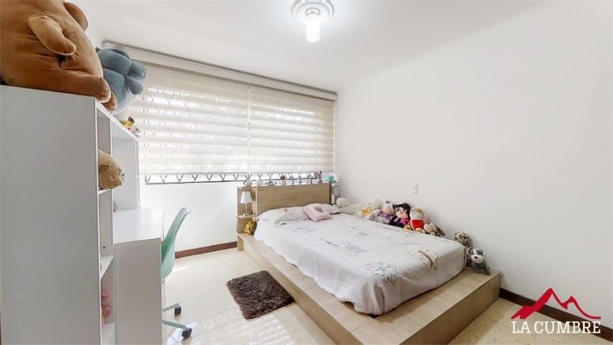 Apartamento de 3 alcobas en venta en El Poblado, Medellín, 148 m² · foto 15 de 18