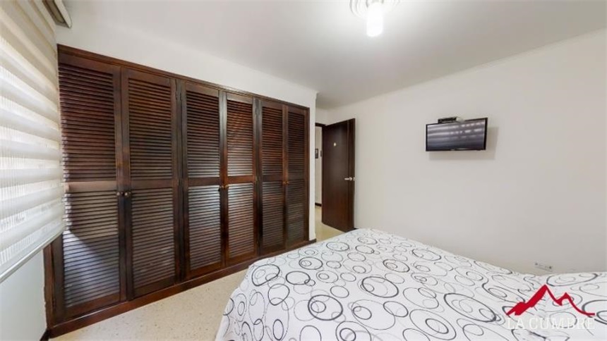 Apartamento de 3 alcobas en venta en El Poblado, Medellín, 148 m² · foto 14 de 18