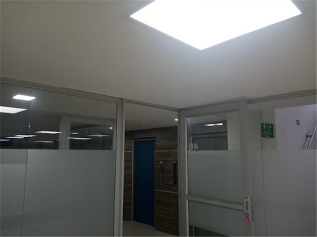 Local en arriendo en Suramericana, Medellín, 65 m² · foto 4 de 9