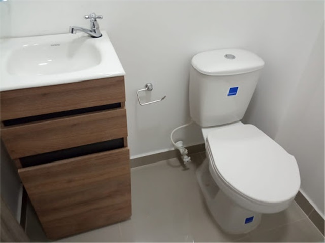 Local en arriendo en Suramericana, Medellín, 65 m² · foto 5 de 9