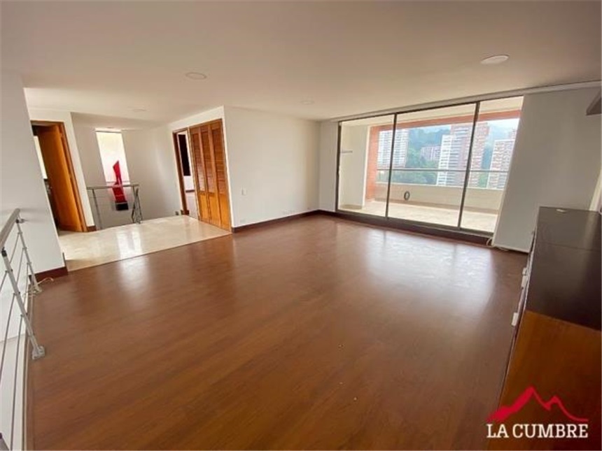 Apartamento en arriendo en La Calera, Medellín · foto 4 de 17