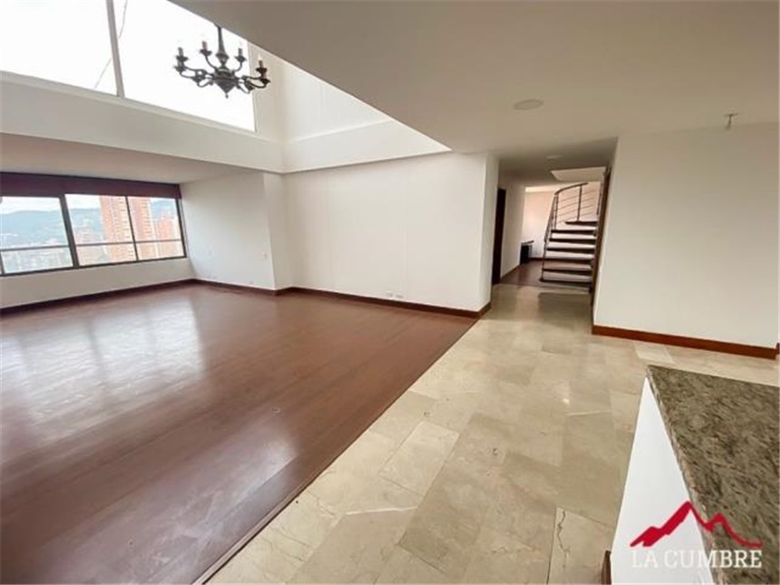 Apartamento en arriendo en La Calera, Medellín · foto 3 de 17