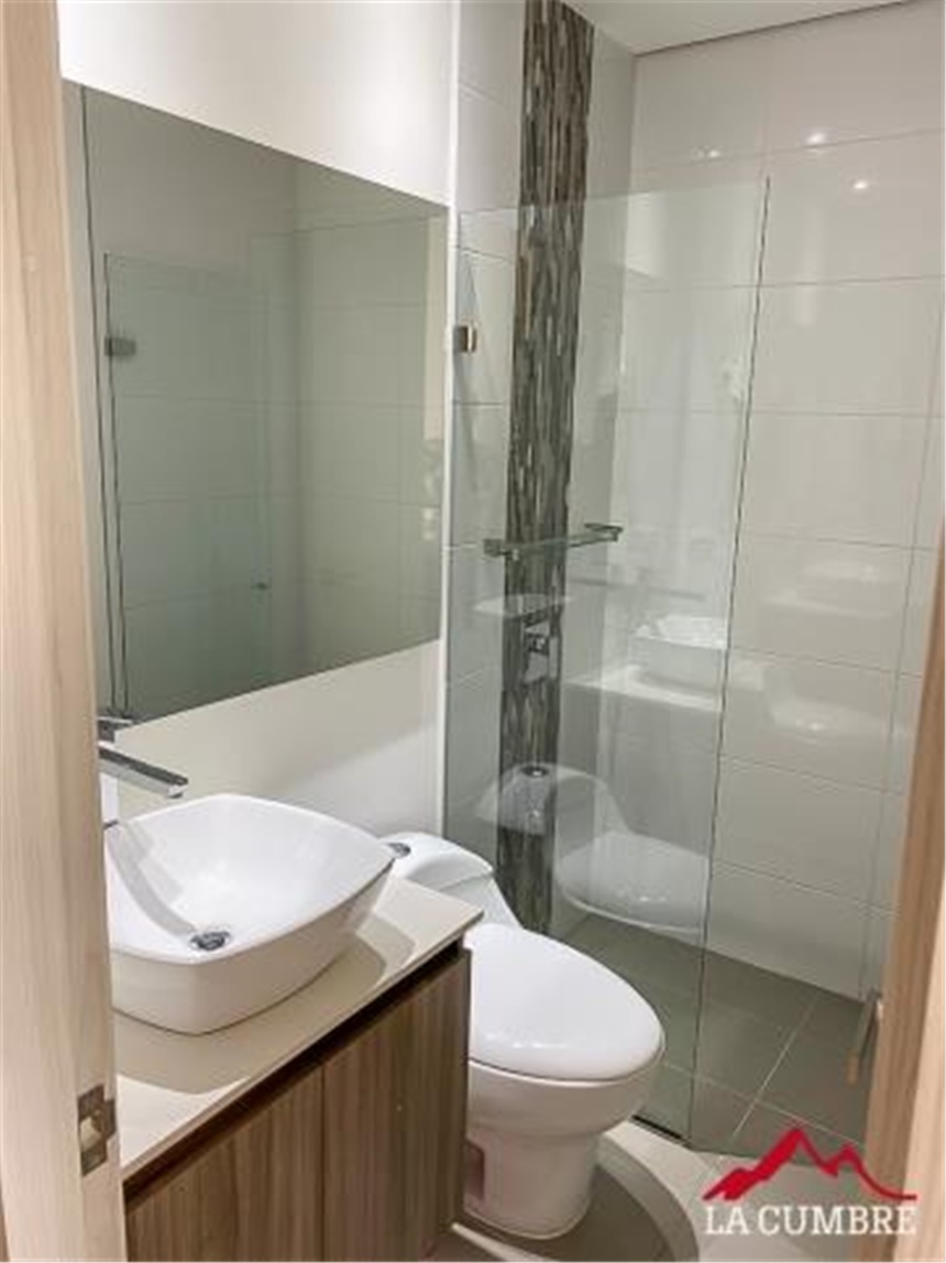 Apartamento en venta en Loma Del Chocho, Envigado · foto 9 de 12