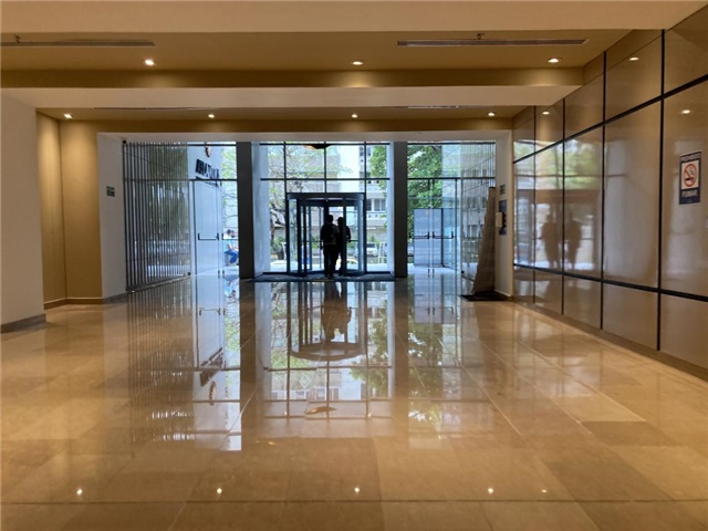 Oficina en Arriendo - Vista 2