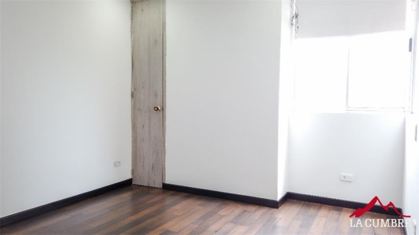 Apartamento de 3 alcobas en venta en Lalinde, Medellín, 153 m² · foto 23 de 24