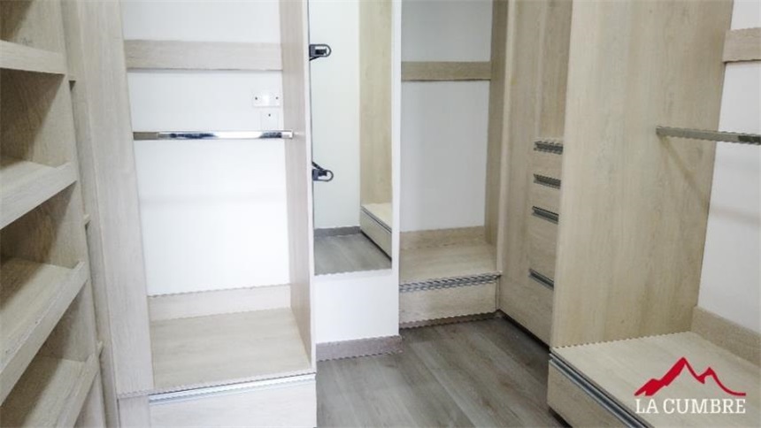 Apartamento de 3 alcobas en venta en Lalinde, Medellín, 153 m² · foto 21 de 24