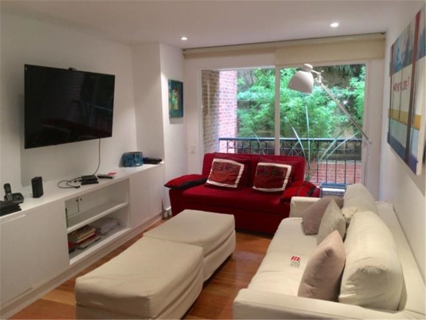 Apartamento en venta en Los Rosales, Bogotá · foto 6 de 24