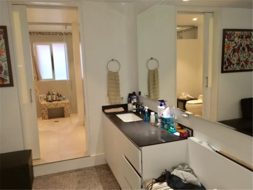 Apartamento en venta en Los Rosales, Bogotá · foto 10 de 24