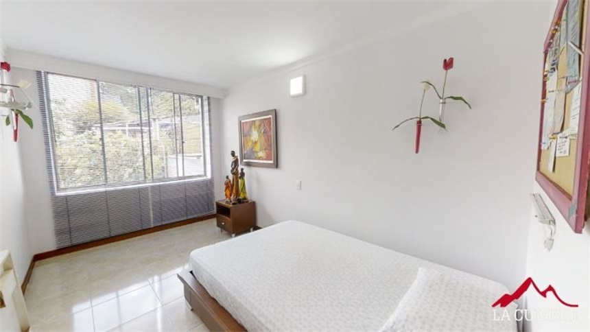Casa de 4 alcobas en venta en Loma De Las Brujas, Envigado, 204 m² · foto 15 de 18