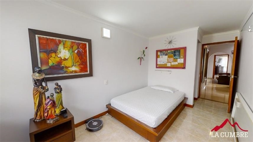 Casa de 4 alcobas en venta en Loma De Las Brujas, Envigado, 204 m² · foto 17 de 18