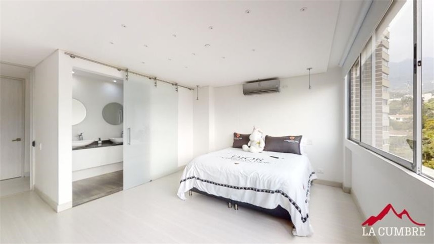 Apartamento en venta en El Poblado, Envigado · foto 17 de 21