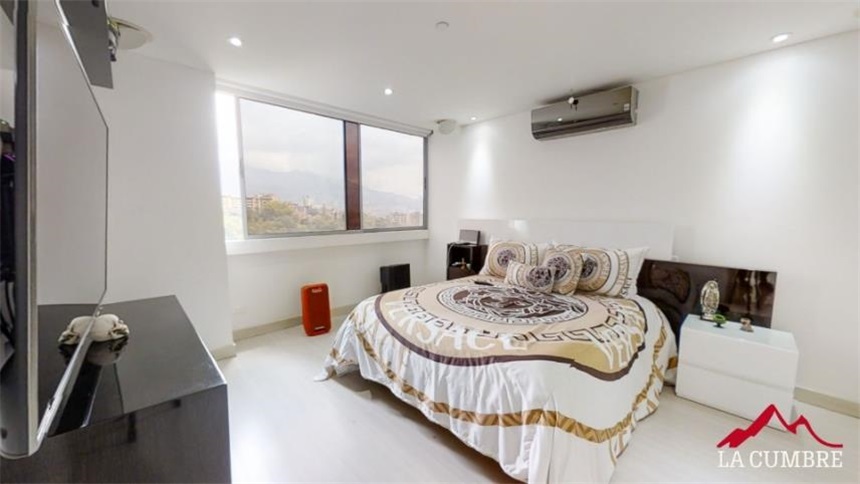 Apartamento en venta en El Poblado, Envigado · foto 8 de 21