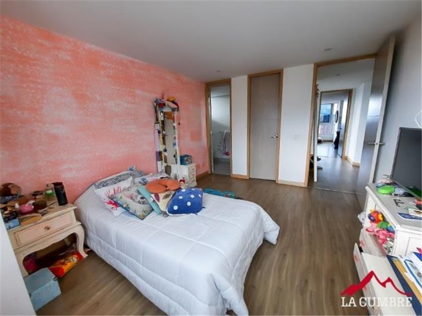 Apartamento en venta en El Poblado, Medellín · foto 23 de 24