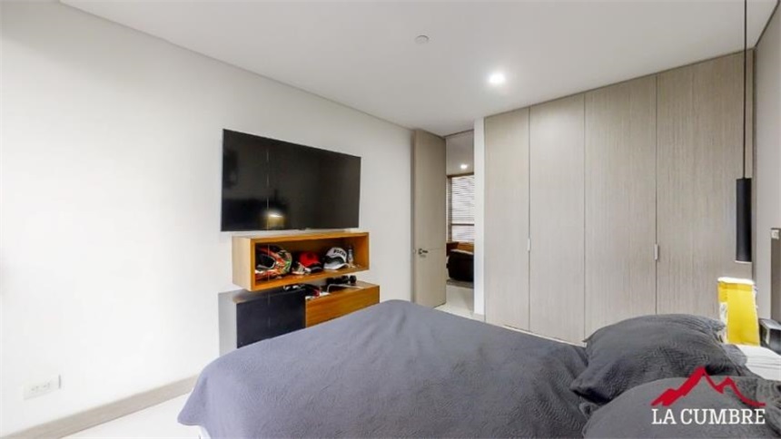 Apartamento en venta en Loma Del Chocho, Envigado · foto 12 de 16