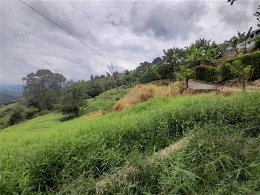 Lote en venta en La Cabaña, Manizales, 2000 m² · foto 9 de 24