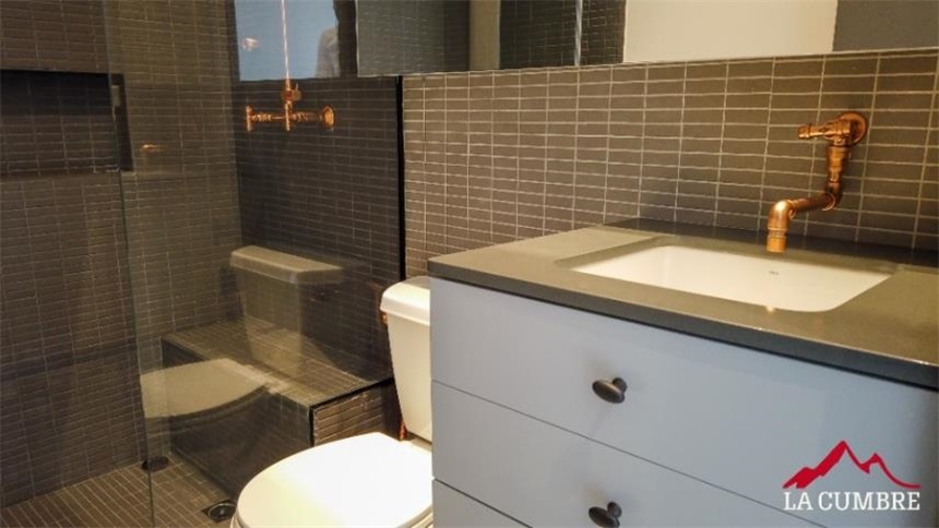 Apartamento de 2 alcobas en arriendo en El Poblado, Medellín, 155 m² · foto 14 de 24